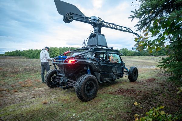 Behind the scenes on a Mahr Images production